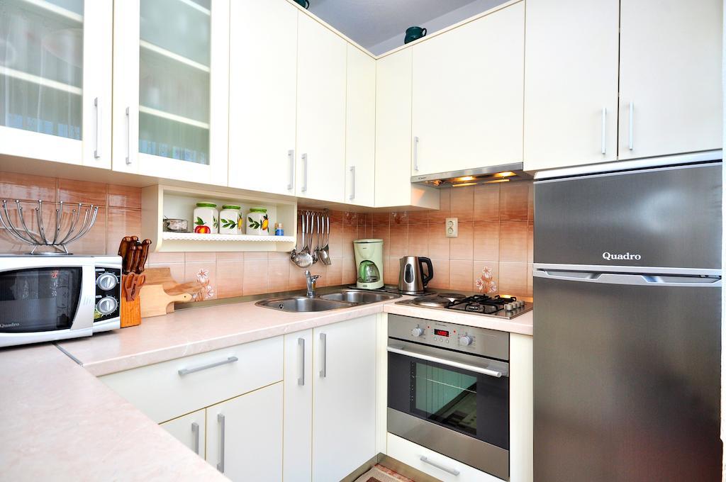Apartments Sakal 特罗吉尔 客房 照片