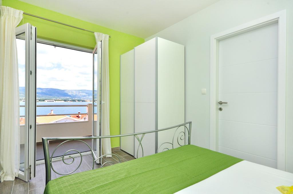 Apartments Sakal 特罗吉尔 客房 照片