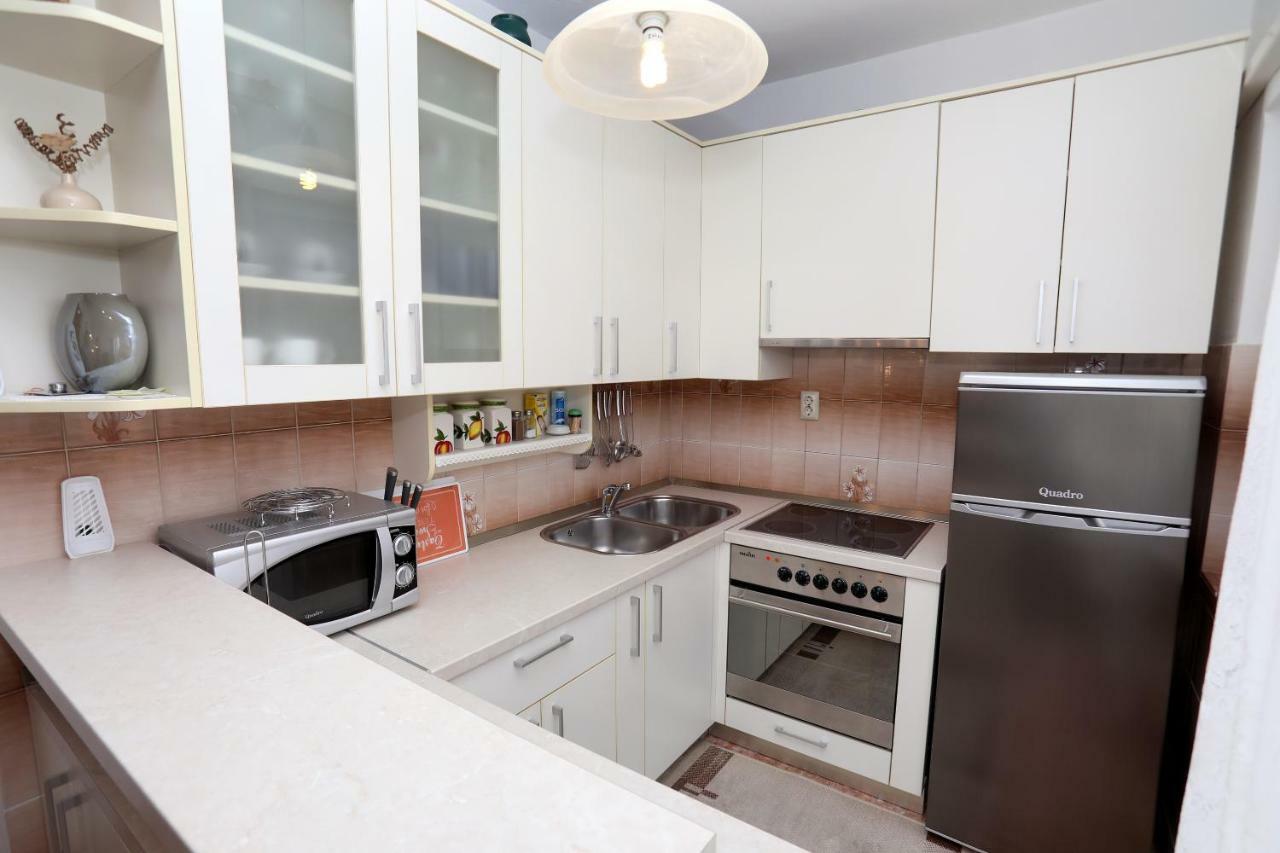 Apartments Sakal 特罗吉尔 外观 照片